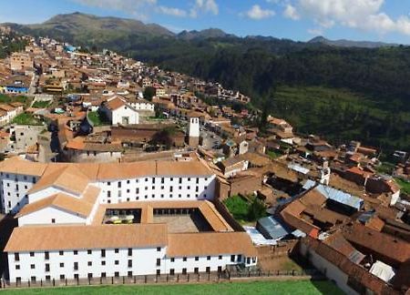 Hilton Garden Inn Cusco Bagian luar foto